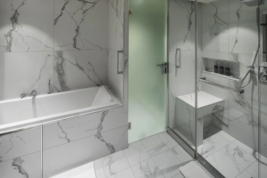 Celebrity Cruises Celebrity Apex Edge Villa 2.jpg